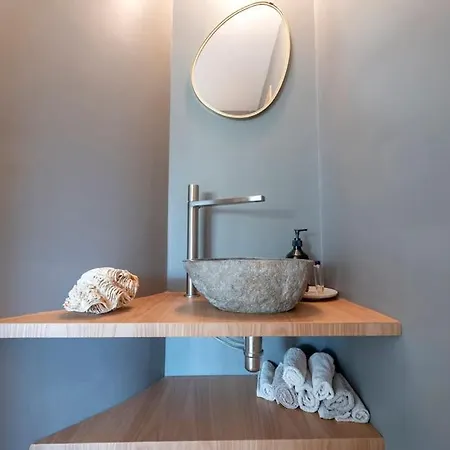 Maison D'architecte Avec Couloir De Nage - Bouscat